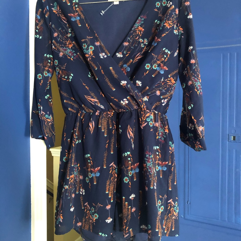 Everly Small Floral Shorts Romper 3/4 Sleeve VNeck